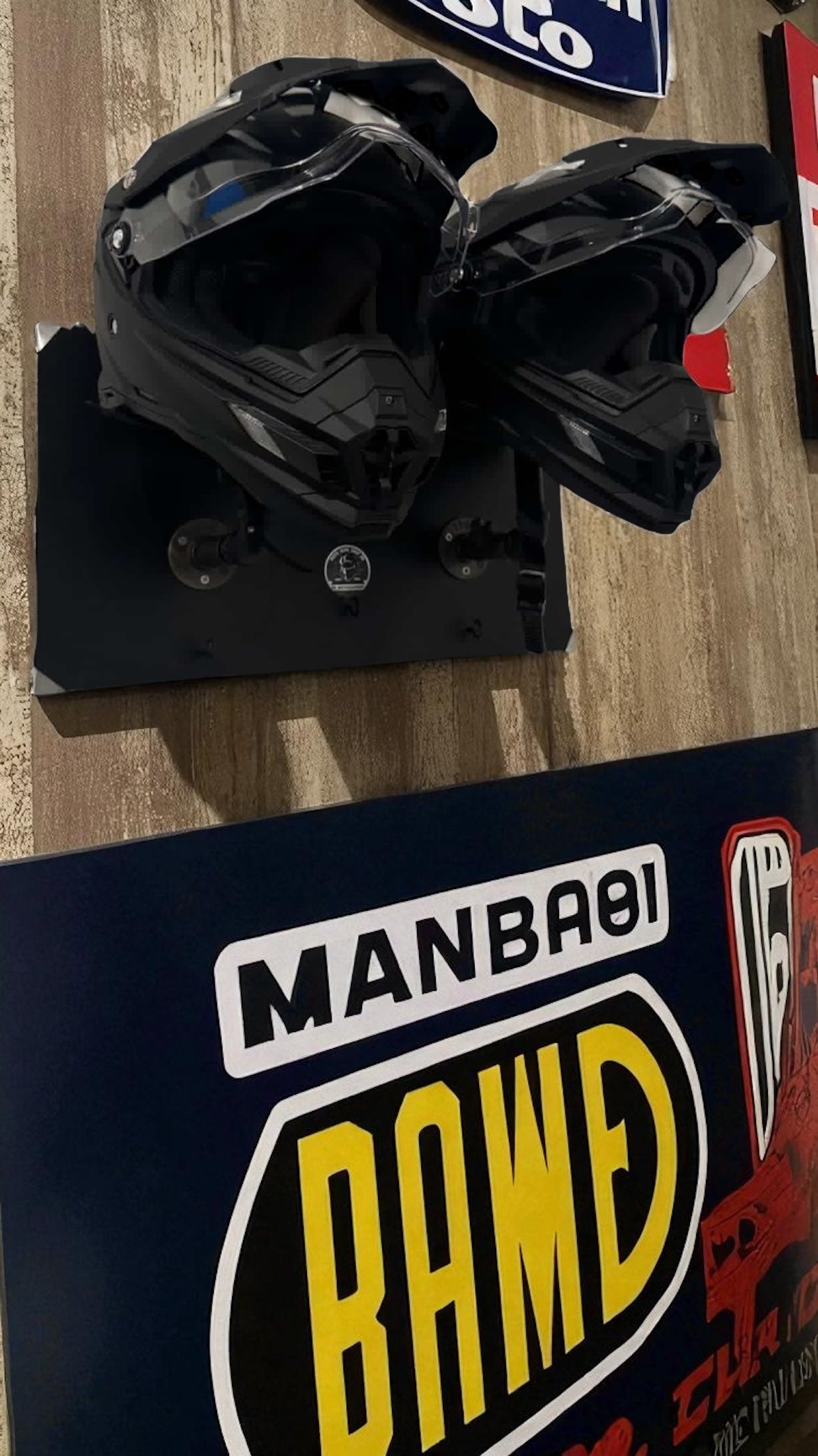Helmet stand